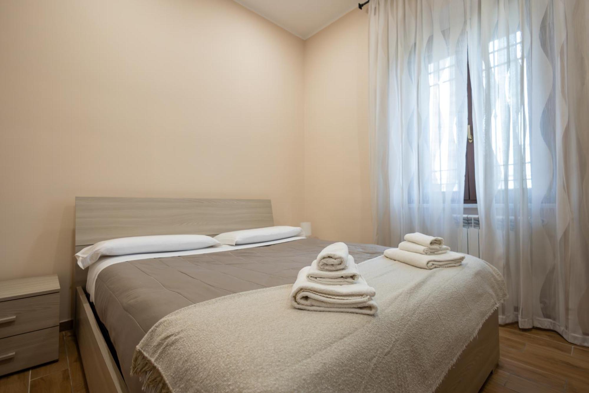 Casa Vacanze Alla Maison Fiumicino Kültér fotó